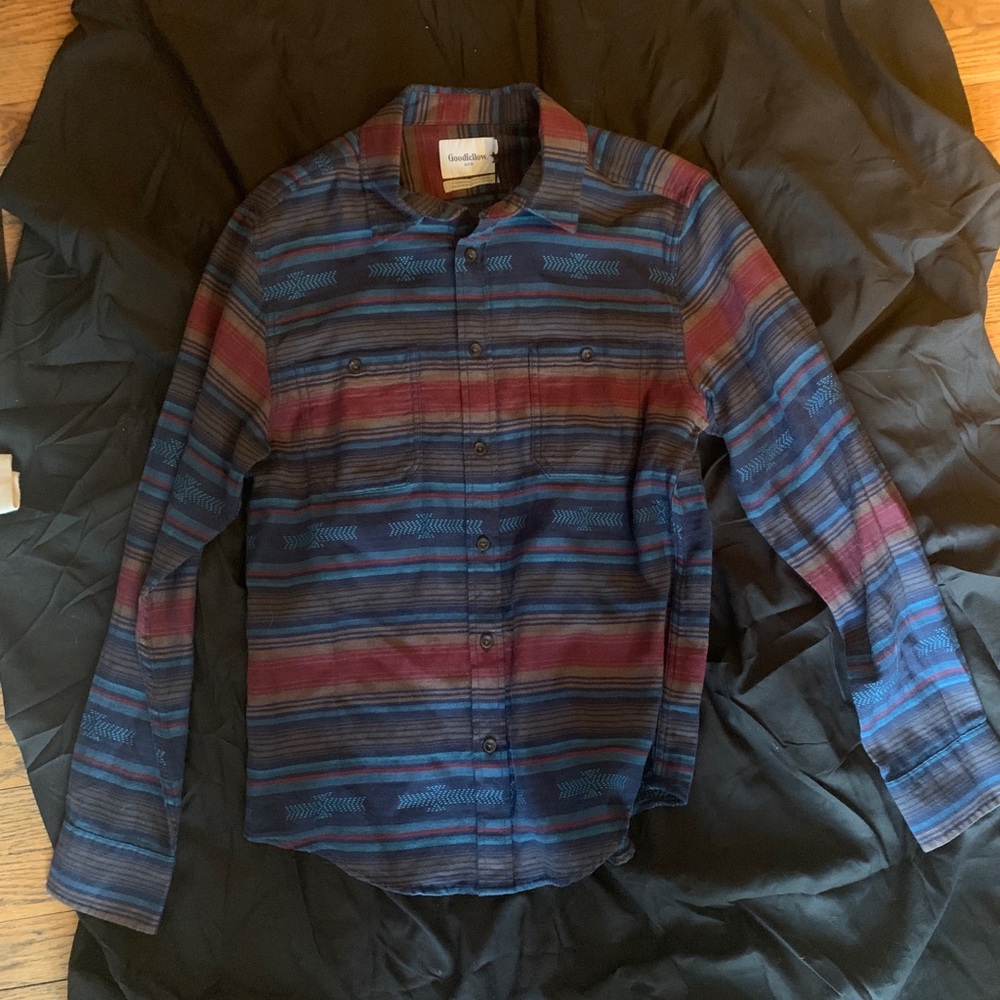 Mens Good fellow & Co. button down shirt multi colored